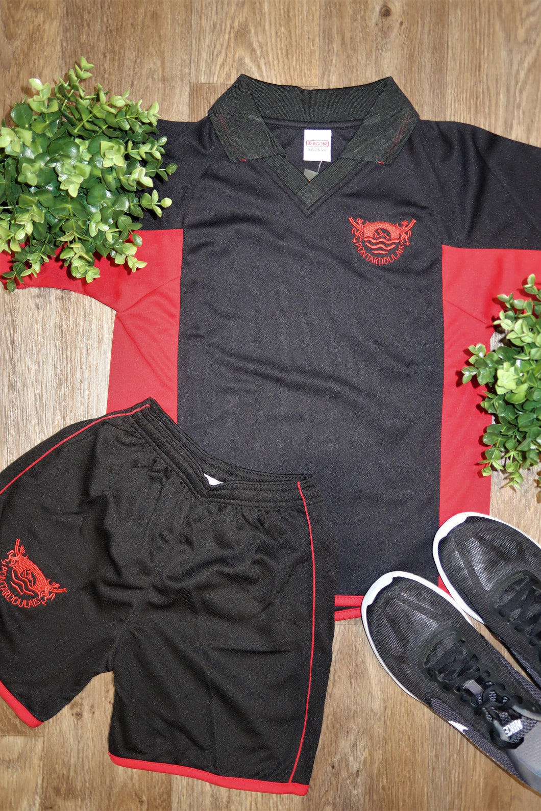 Pontarddulais Unisex PE Short